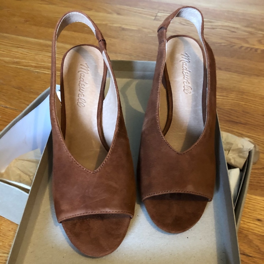 NWT - SOLD OUT!! Madewell Sling-Back Heels in Maple Syrup; Size 6 - Picture 5 of 10